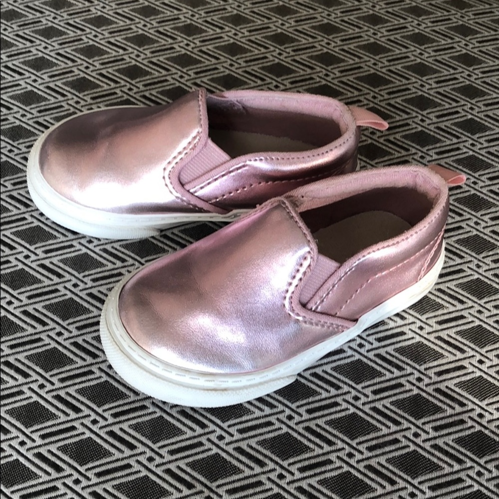 Baby Gap sz 5 pink iridescent tennis shoes